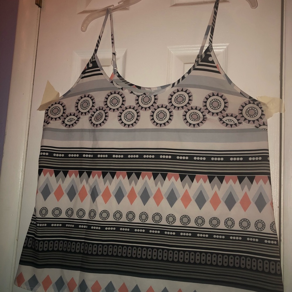 Abstract tank top - Picture 3 of 5